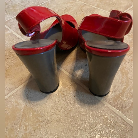 Nine West Heels - Picture 5 of 6